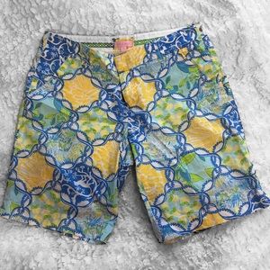 Lilly Pulitzer Blue and Yellow Patterned Women's Shorts